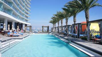 Piscine extérieure, piscine chauffée