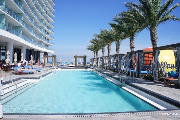Outdoor pool, a heated pool