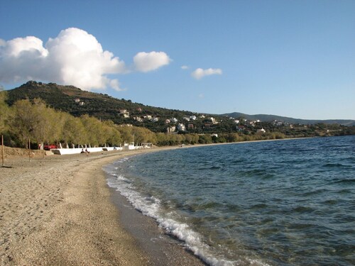 Sunset view  house overlooking the bay