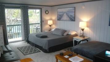 Fer et planche à repasser, Wi-Fi gratuit, draps fournis