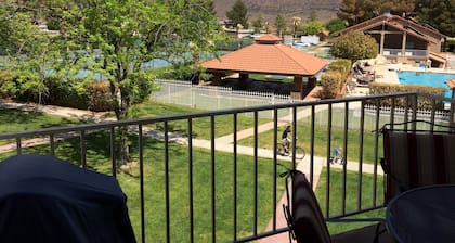 'Modern Feel! Wonderful Location! And a Great Price, too!