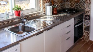 Uklassifisert bilde, 2 av 14, knapp