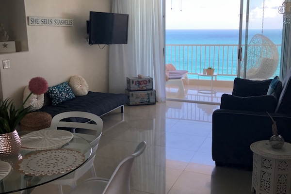 AMAZING GEM 💎 OCEAN VIEW APARTMENT