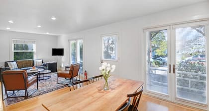 Auberge Sonoma *North Suite* - Includes Wine Tasting Passport