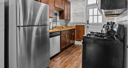 Botanical Bliss | JZ Vacation Rentals