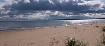 BEST LOCATION borders Whitefish Dunes St Park with the Best Sand Beach!