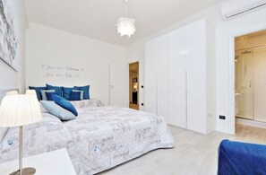 2 chambres, bureau, fer et planche à repasser, Wi-Fi gratuit