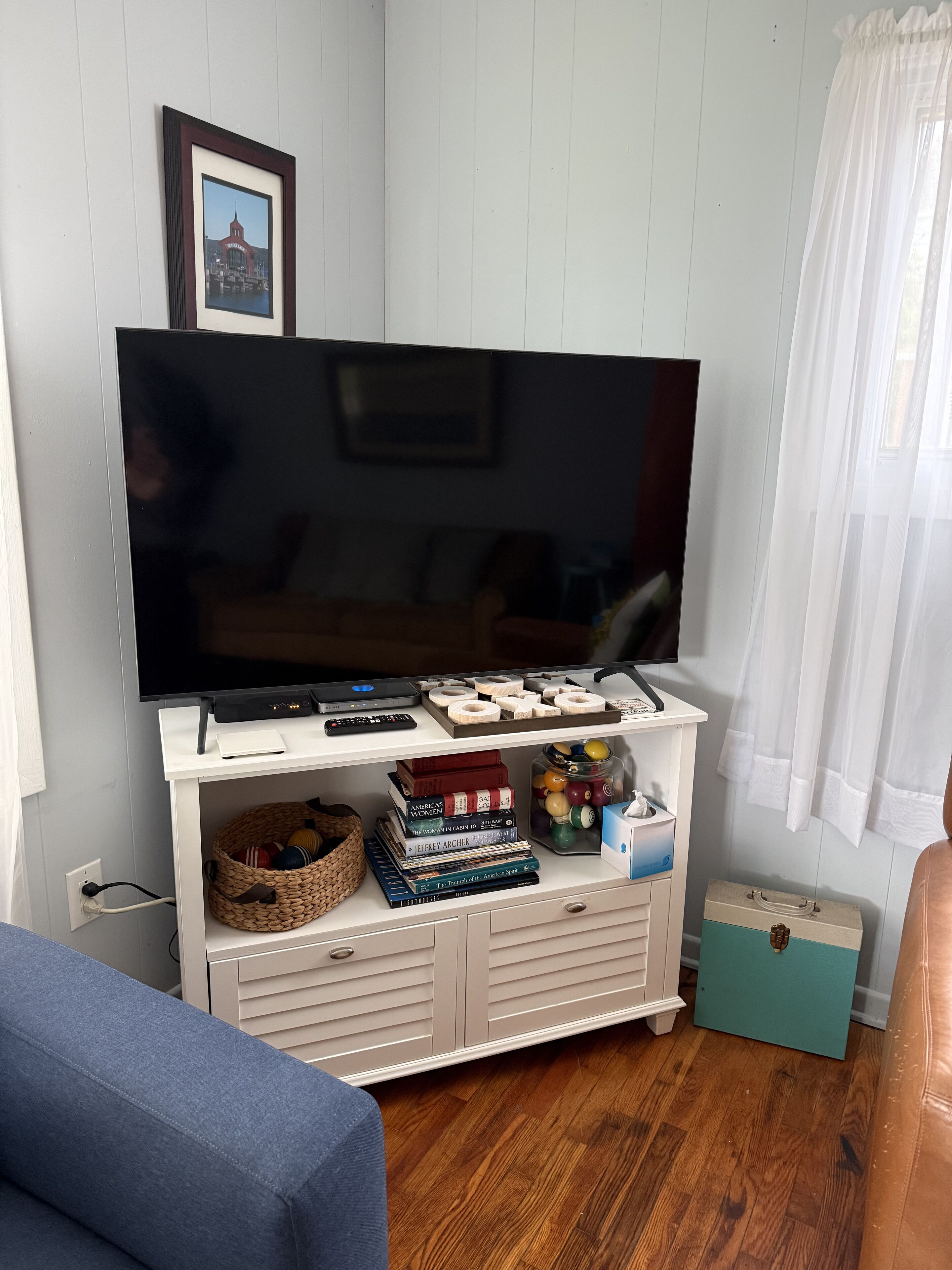 Smart TV, books