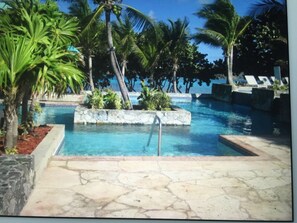 Piscine extérieure