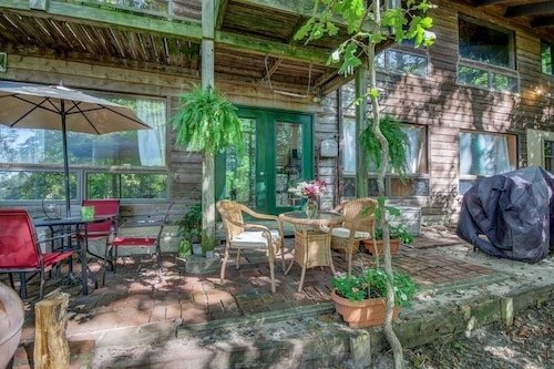 Amazing River House Waterfront Condo on the Choptank River on 18 Acre Farm