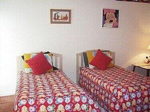 5 bedrooms, iron/ironing board, travel crib, free WiFi