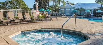 Schritte zum Disney Luxury Condo, Gated Resort, unschlagbare Lage, kostenloses WLAN und mehr