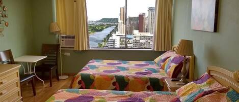 Iron/ironing board, free WiFi, bed sheets, wheelchair access