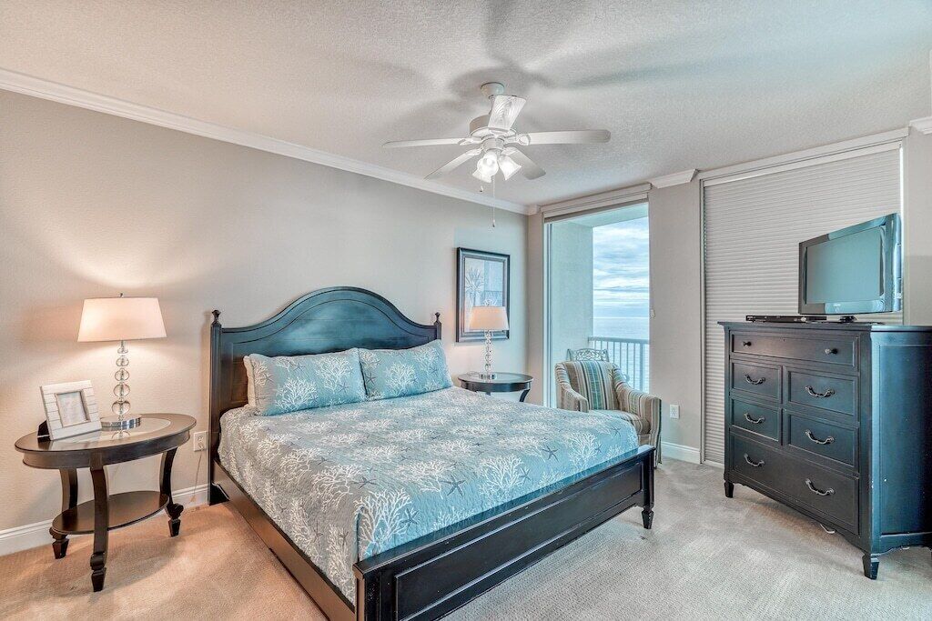 Sept 2630 & Oct 69 Open! Beautiful Condo! - Laguna Beach, FL