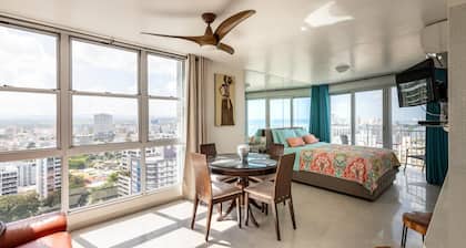 Amazing, OCEAN VIEW STUDIO,22 FLOOR-BALCONY, Wi-Fi ACCESS, - PARKING Optional