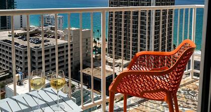 Amazing, OCEAN VIEW STUDIO - BALCONY- Wi-Fi -APT has GENERATOR- PARKING Optional