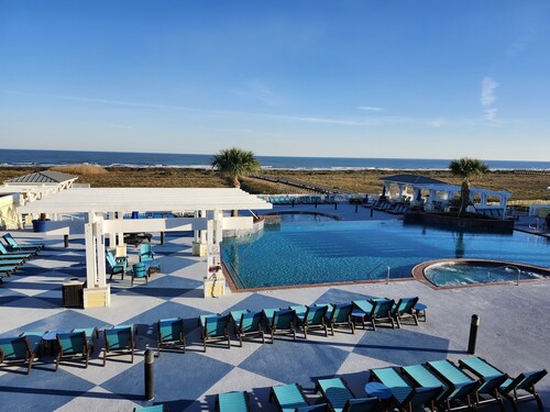 Luxury Villa on Gulf Beach next to Pointe West Resort Club