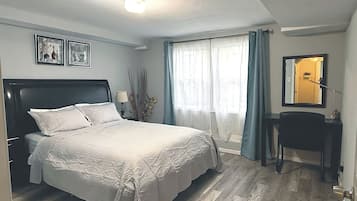 2 室のベッドルーム、デスク、アイロン / アイロン台、WiFi (無料)