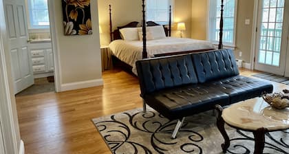 ⭐ Spacious Lake House Just Minutes From The Slopes ⭐