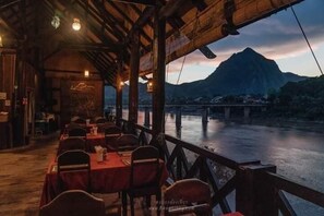 Breakfast, lunch, dinner served; Laotian cuisine - Nong Kiau Riverside (Nong Khiaw)