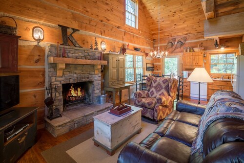 NELJÄ eristäytynyt aaria - aito käsin hirsihuvilat - Etelä Fork New River 