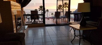 93#b  Ocean view condo Las Gaviotas Rosarito Beach (virtual tour available)