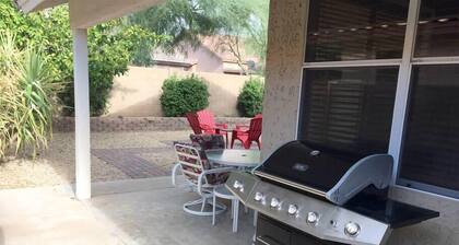 Quiet desert getaway, ping-pong, BBQ, citrus