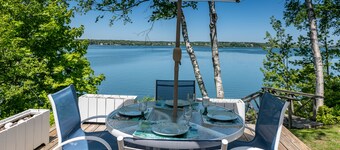 Waterfront on Harpswell Sound-3 bedrm-private setting with float. Sunset views