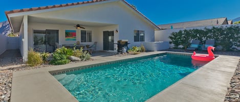 Outdoor pool, a heated pool