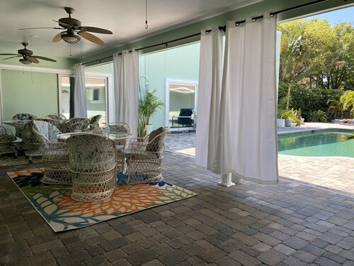 Aikuisten vain Island Rum Suites West Wing