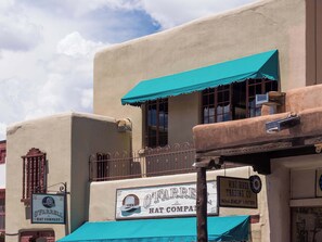 Exterior - On the Plaza across from La Fonda (Santa Fe)