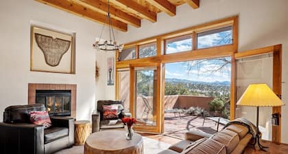Acoma - Close to Santa Fe Opera and Four Seasons