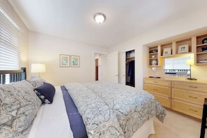1 habitación, escritorio, tabla de planchar con plancha y wifi gratis