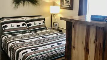 3 soveværelser, senge med madrasser af memory foam