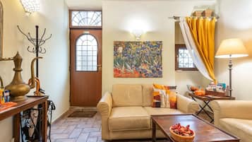 Älytelevisio, kirjoja, musiikkikirjasto, stereot