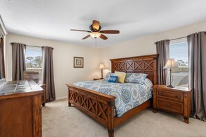 7 slaapkamers, een kluis op de kamer, een strijkplank/strijkijzer