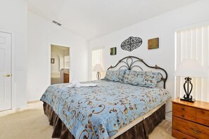 4 bedrooms, iron/ironing board, travel crib, free WiFi