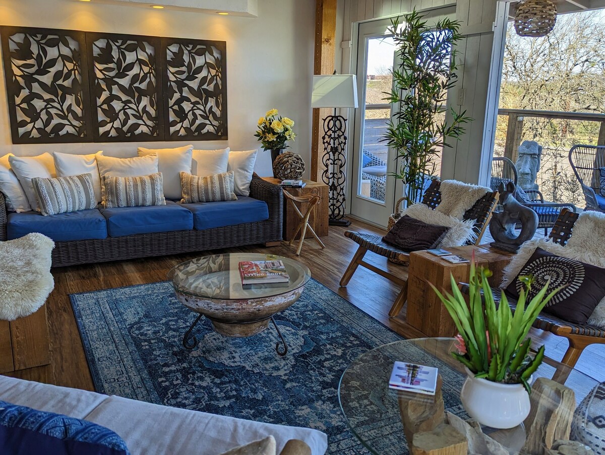 Photo 64 of Glass Treehouse WINTER EXOTIC--KAYAK-SUP/Bike/Hike/POOL-LAKE-RIVER-GARDENS-FOOD