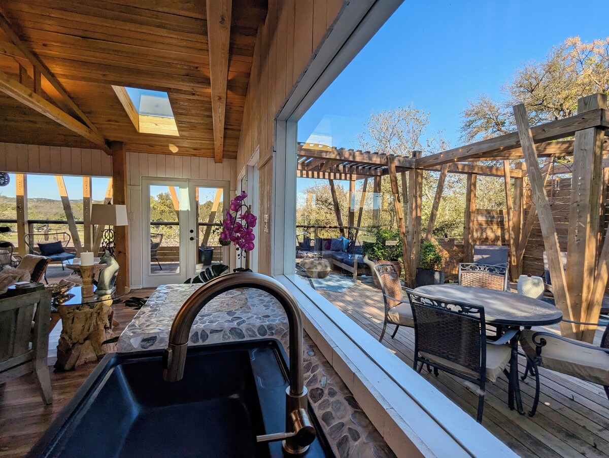 Photo 16 of Glass Treehouse WINTER EXOTIC--KAYAK-SUP/Bike/Hike/POOL-LAKE-RIVER-GARDENS-FOOD