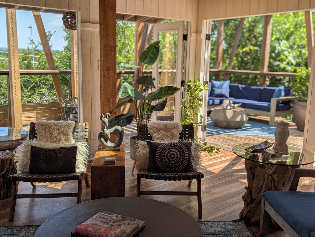 Photo 212 of Glass Treehouse WINTER EXOTIC--KAYAK-SUP/Bike/Hike/POOL-LAKE-RIVER-GARDENS-FOOD