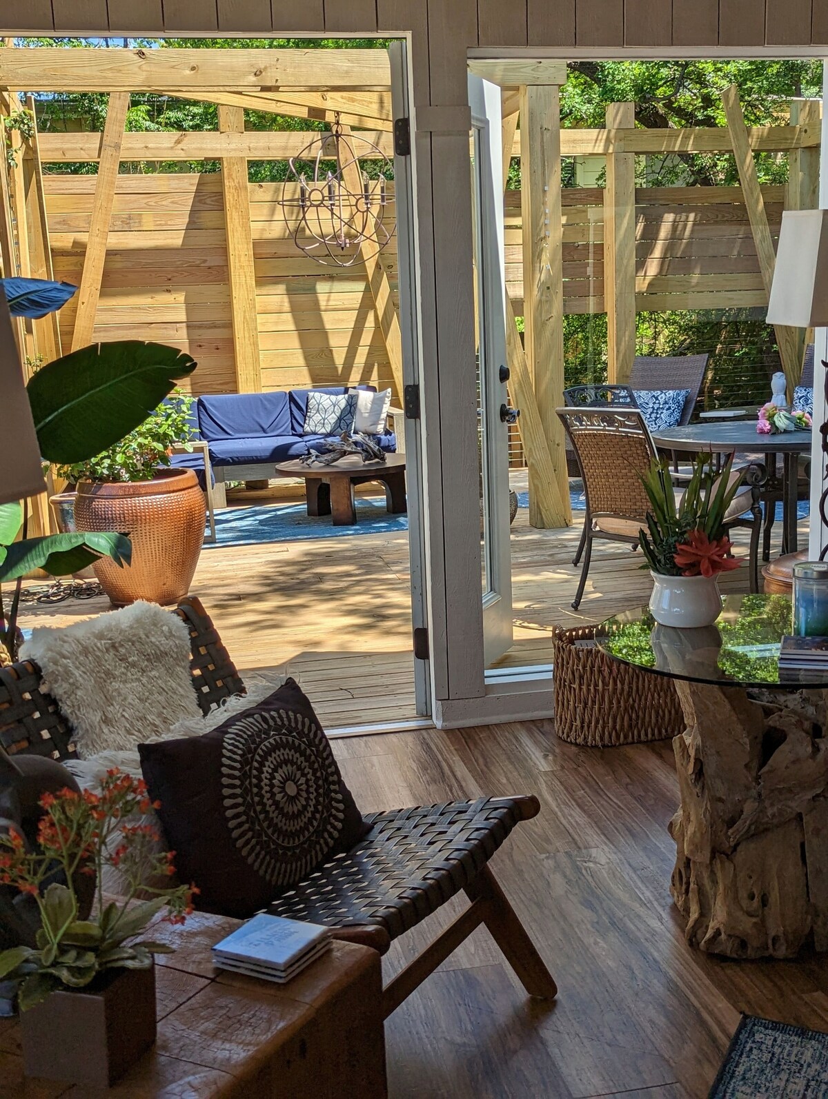 Photo 38 of Glass Treehouse WINTER EXOTIC--KAYAK-SUP/Bike/Hike/POOL-LAKE-RIVER-GARDENS-FOOD