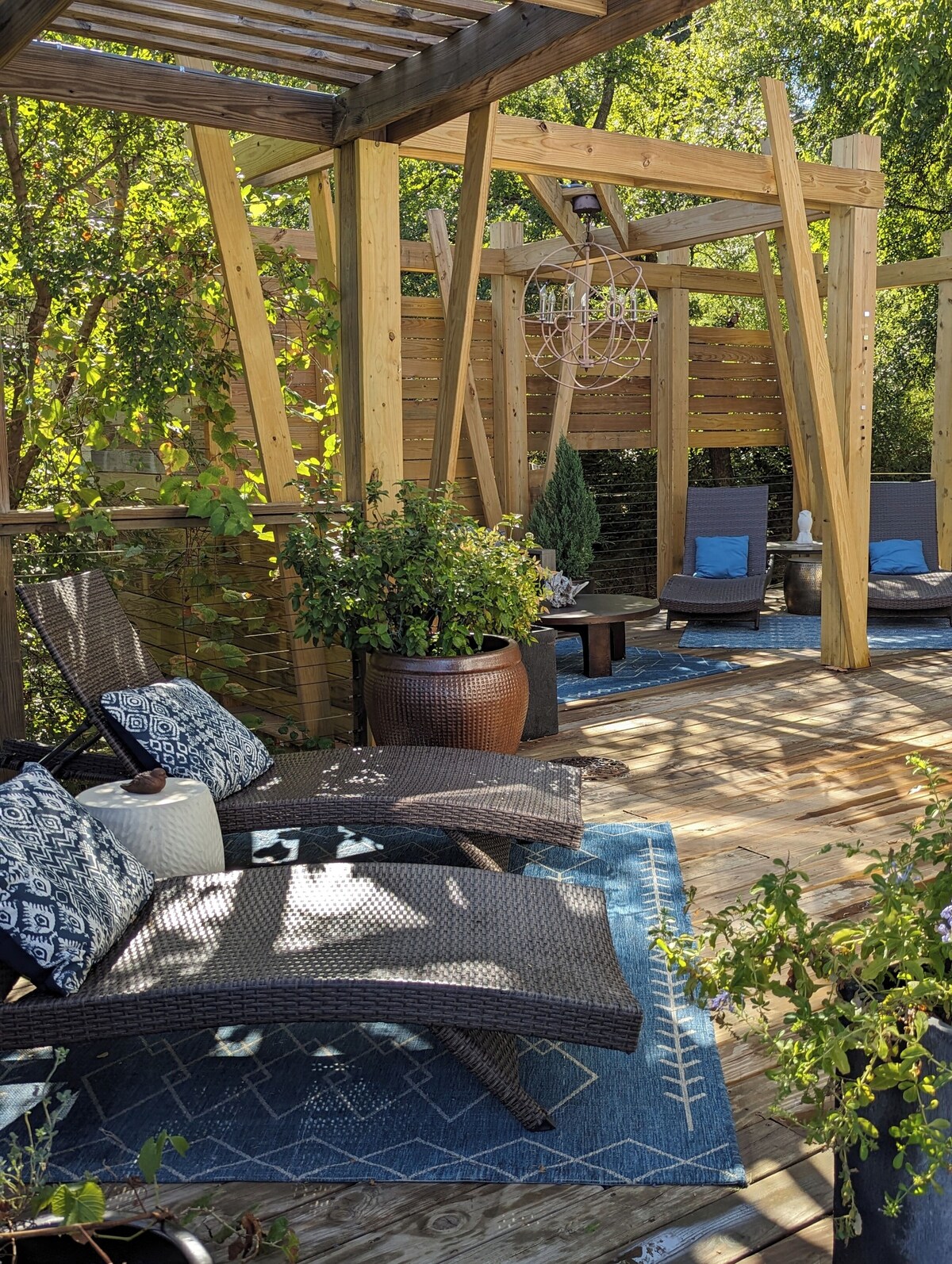 Photo 140 of Glass Treehouse WINTER EXOTIC--KAYAK-SUP/Bike/Hike/POOL-LAKE-RIVER-GARDENS-FOOD