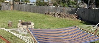 ORLANDO BUDGET FRIENDLY HOUSE/ PRIVATE POOL/SLEEPS 12/ CLOSE TO EVERYTHING