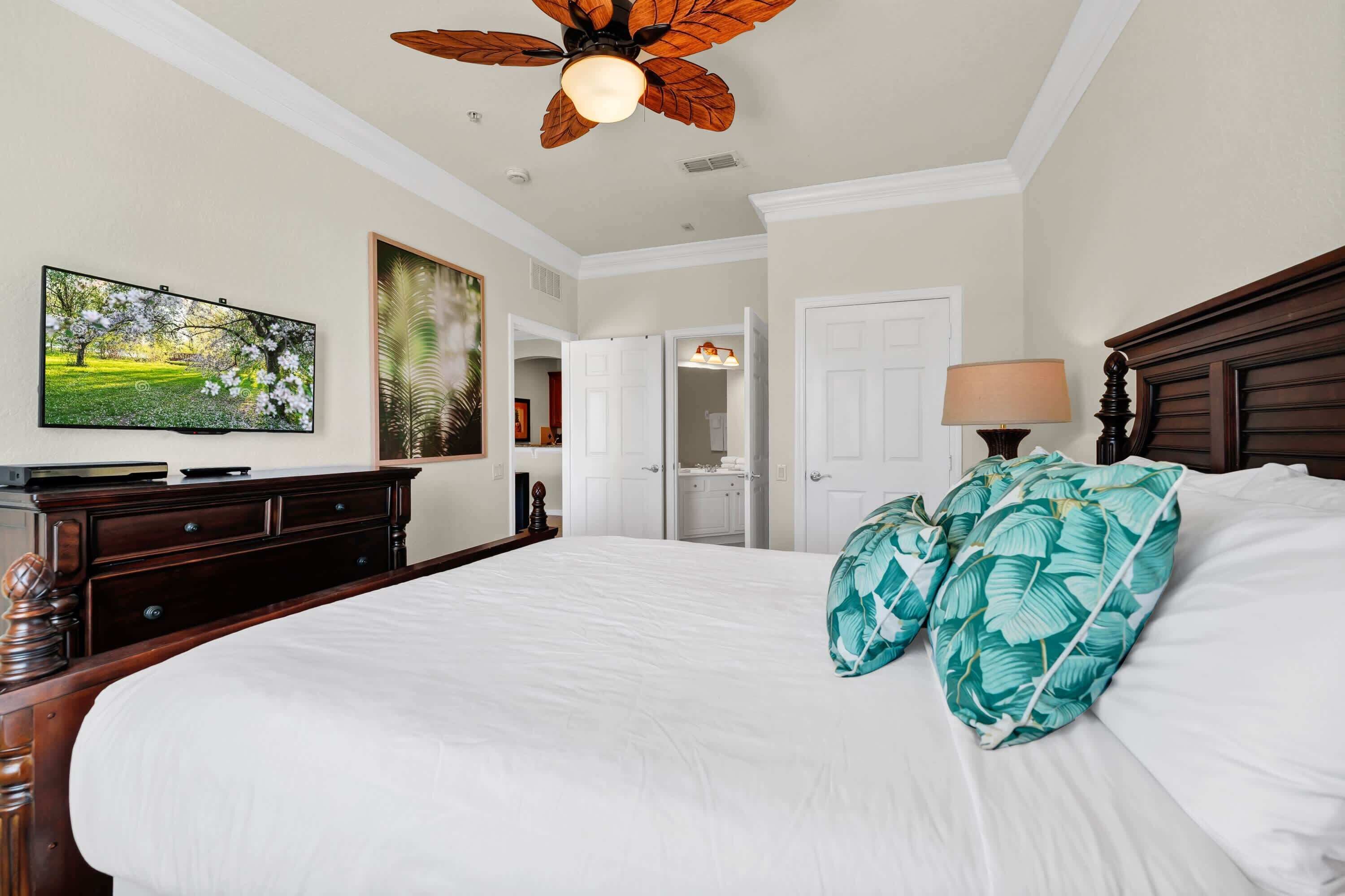 3 chambres, fer et planche à repasser, Wi-Fi, draps fournis