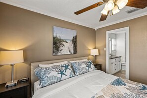 3 bedrooms, iron/ironing board, travel cot, free WiFi