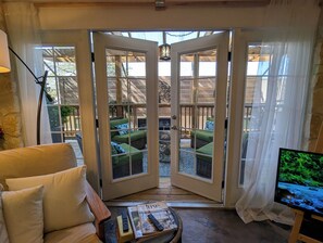 Smart TV, DVD player - Parkside Penthouse-Epic POOL+Kayak+SUP+Lake+River+SWIM+HIKE+BIKE=City (Austin)