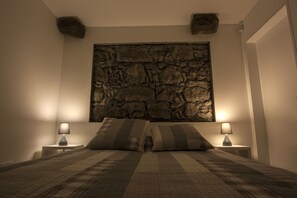 3 Schlafzimmer, schallisolierte Zimmer, BĂŒgeleisen/BĂŒgelbrett