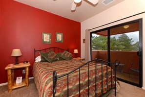 2 habitaciones, escritorio, tabla de planchar con plancha y wifi gratis