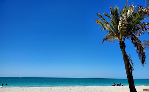 Vélos gratuits, kayaks, SUP et plus encore! Faites-vous plaisir avec des équipements inégalés!