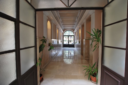 Maravillosa isla en el centro de Roma: Inicio de Davide